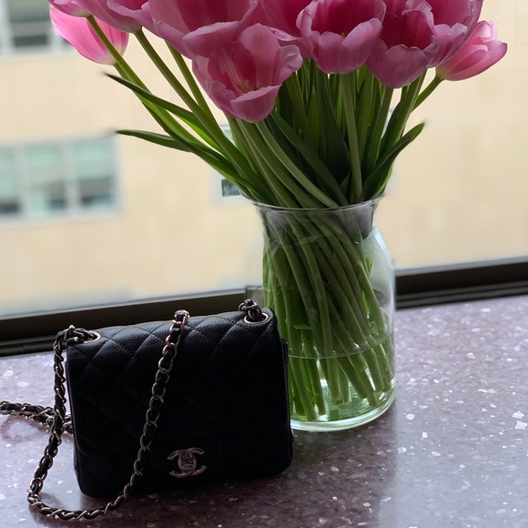 Chanel Mini Square - Picture 1 of 7